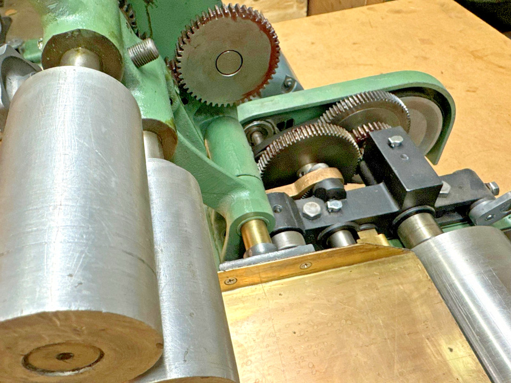 Potdevin 4" Margin Gluer-Edge Gluer