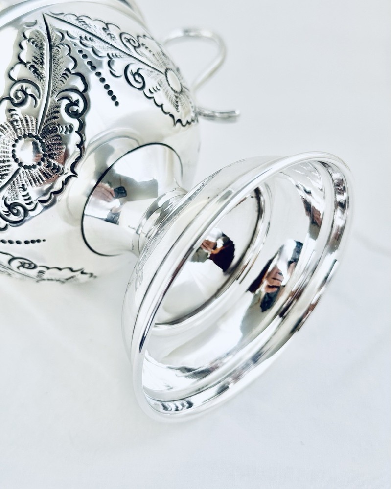 Solid Sterling Silver Twin Handled Cup London Fully Hallmarked 1932