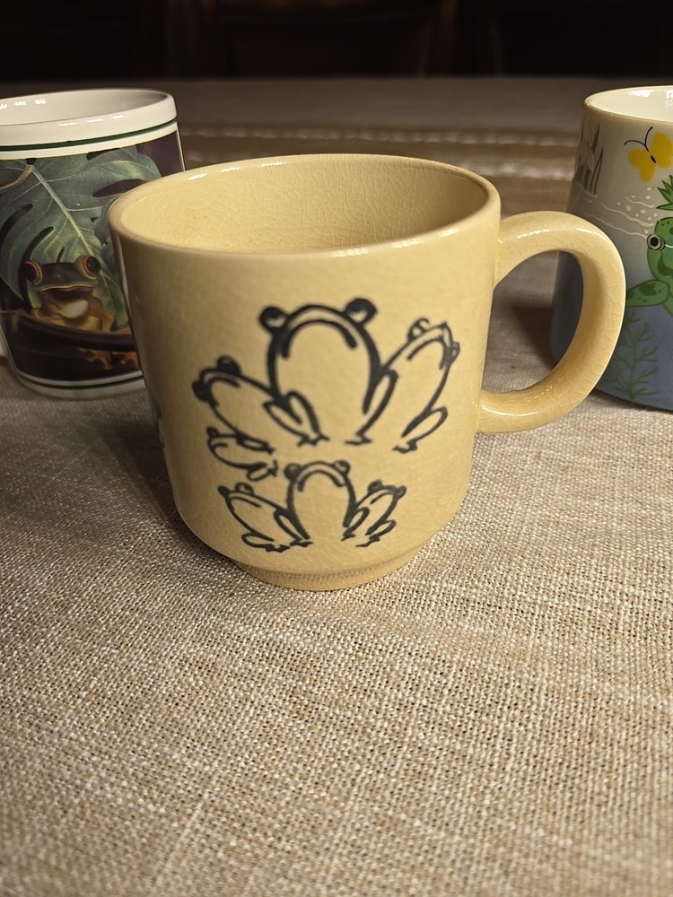 Vintage Frog Mugs