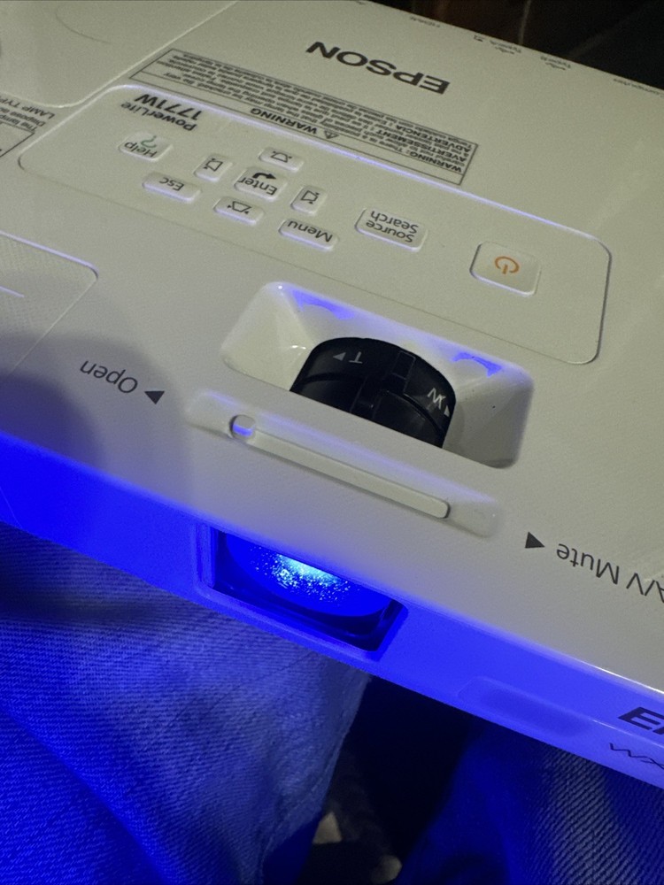 epson 1771wx Video Projector