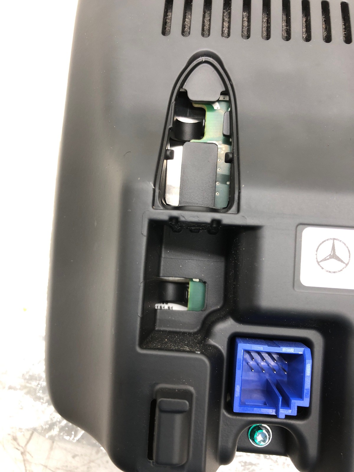 2016-2019 MERCEDES GLS 450 W166 FRONT DASH NAVI RADIO DISPLAY SCREEN 1669001420