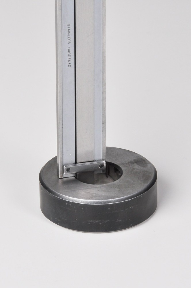 Fowler 52-008-707-0, Dial Caliper with 0-6 Measuring Range (Black)
