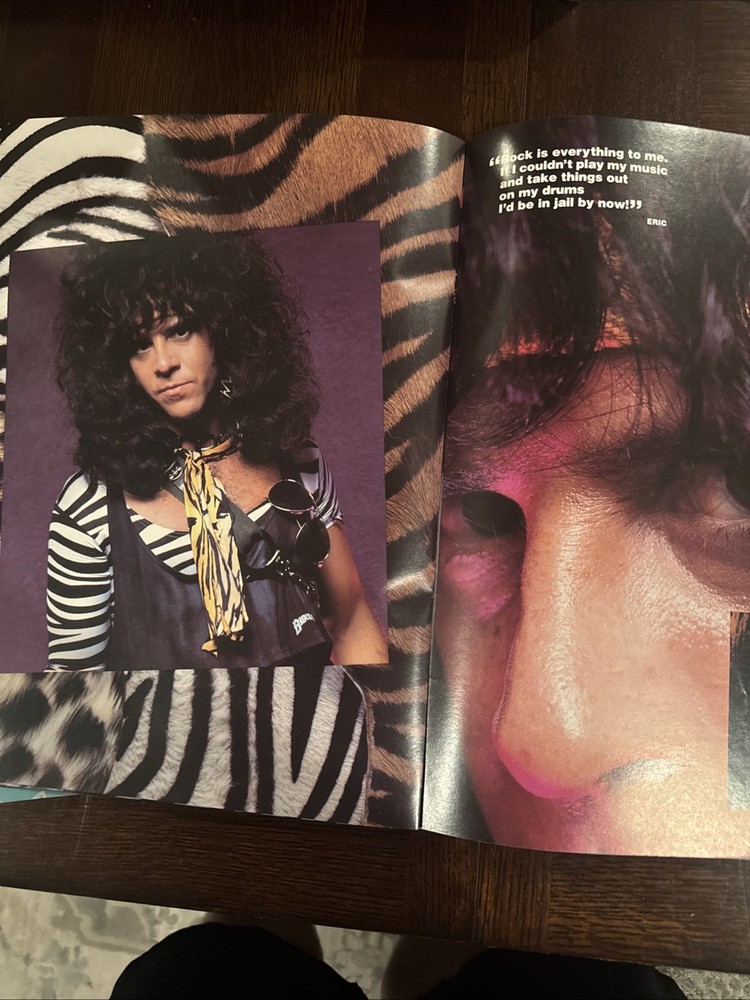 KISS Rare Animalize World Tour 1984-1985 Concert Program Mark St John Eric Carr