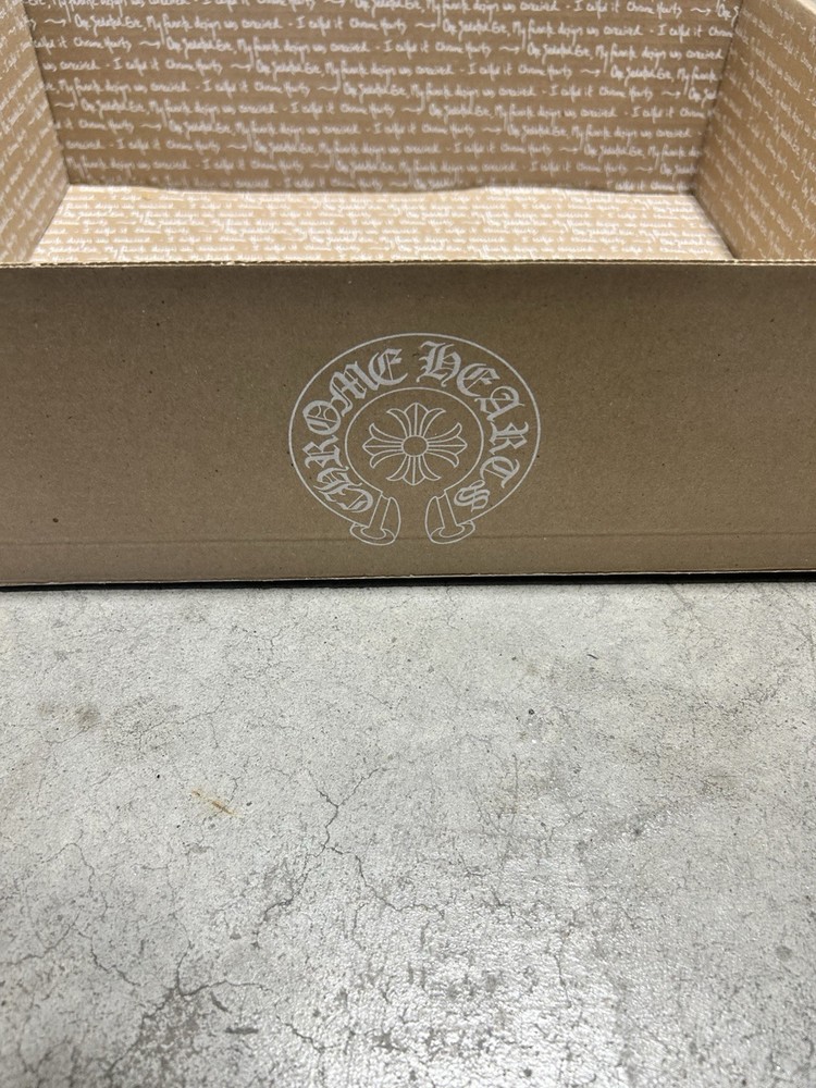 CHROME HEARTS LARGE SHIPPING BOX (WEBSITE EXCLUSIVE) NEW