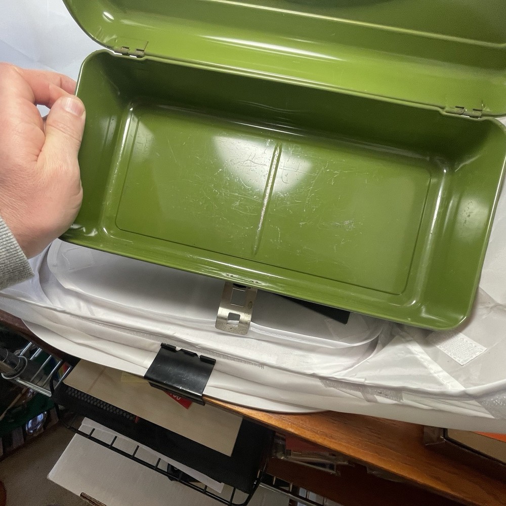 Vintage Sentry #184 Tool Box , Green