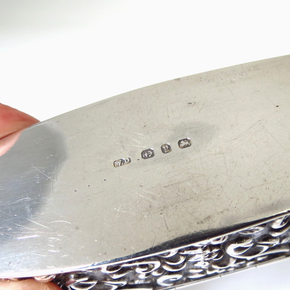 Antique Victorian Solid Repousse Sterling Silver Trinket Box Hallmarked 1898 75g