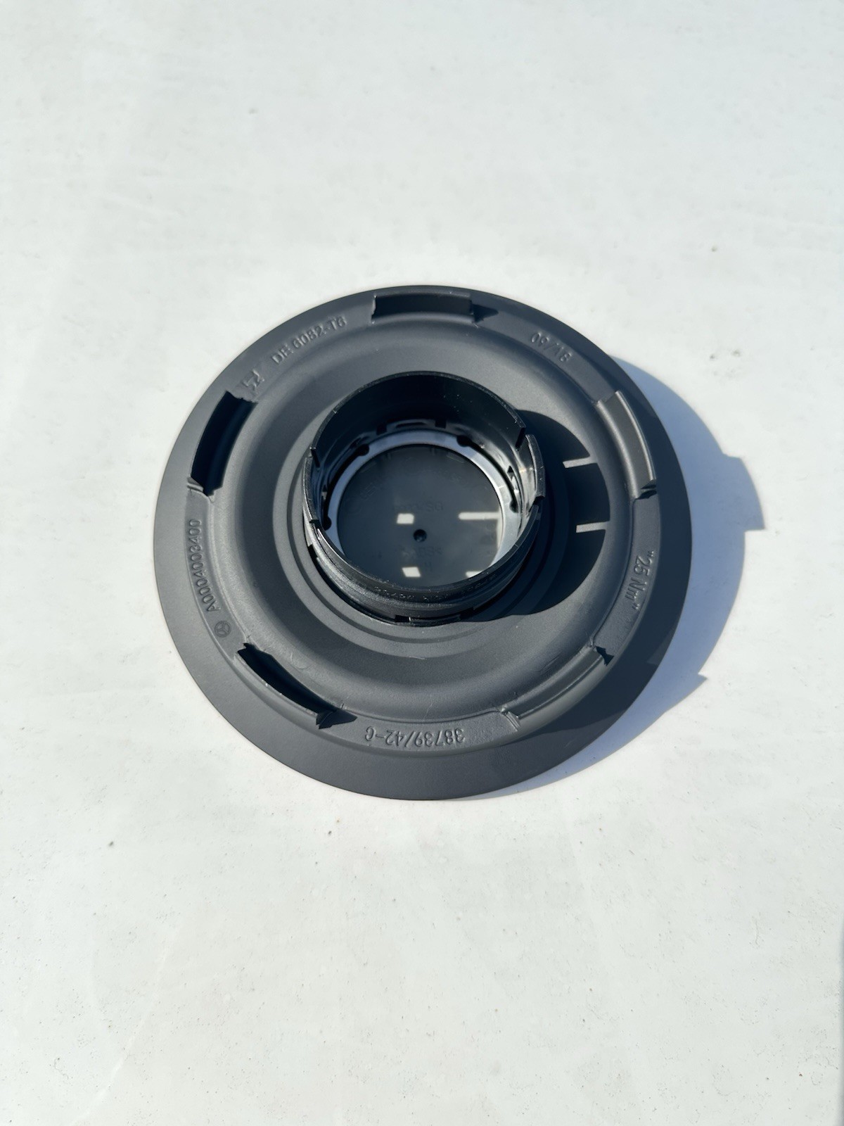 New Factory Mercedes Benz Center Cap G63 G550 G Wagon OEM AMG Wheel A0004003400