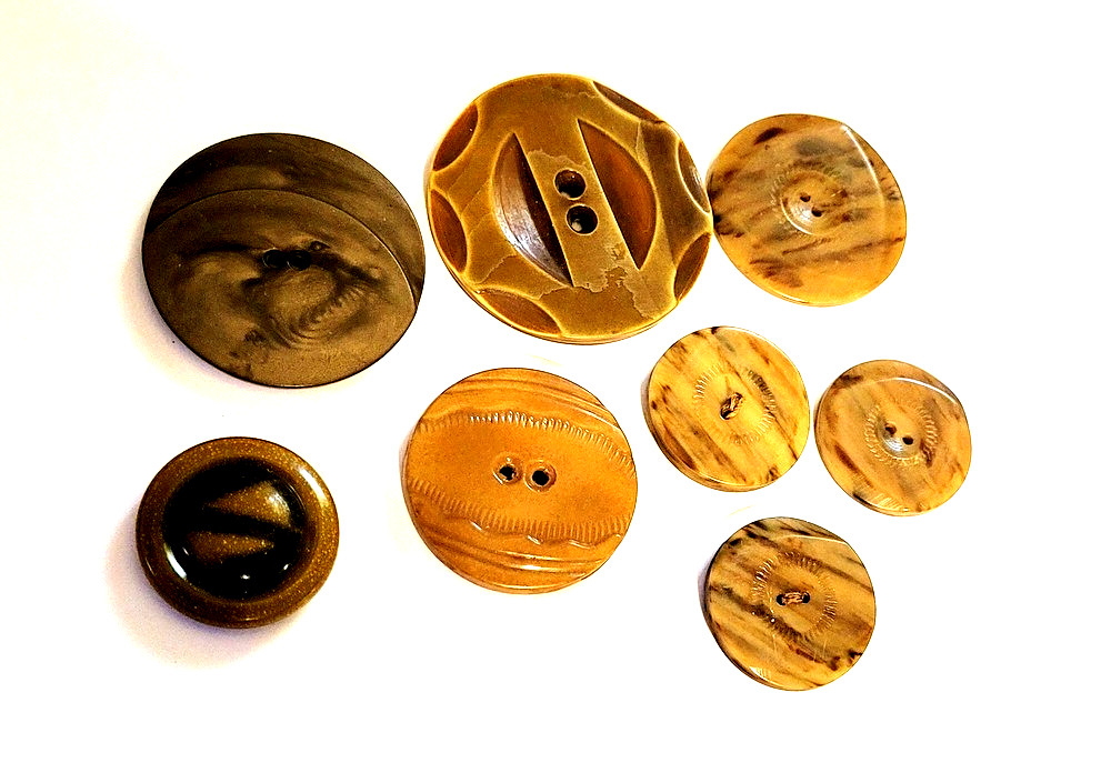 Vintage Assorted Plastic Buttons Largest Measures 1 7/8th"