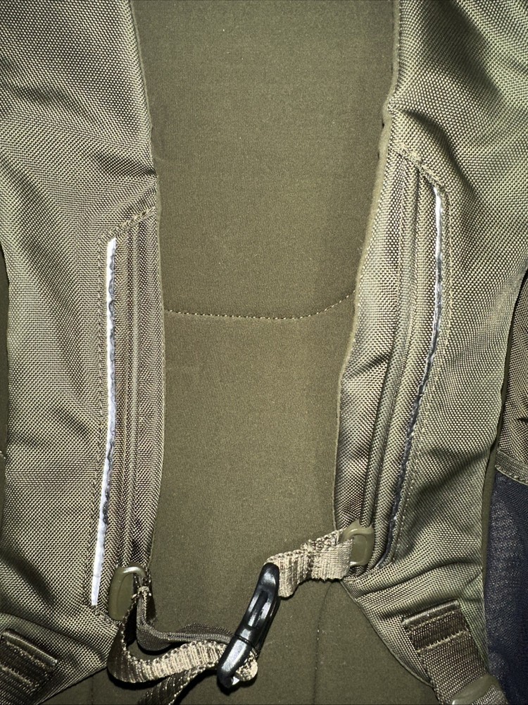 Lululemon Para Backpack 23L Military Green