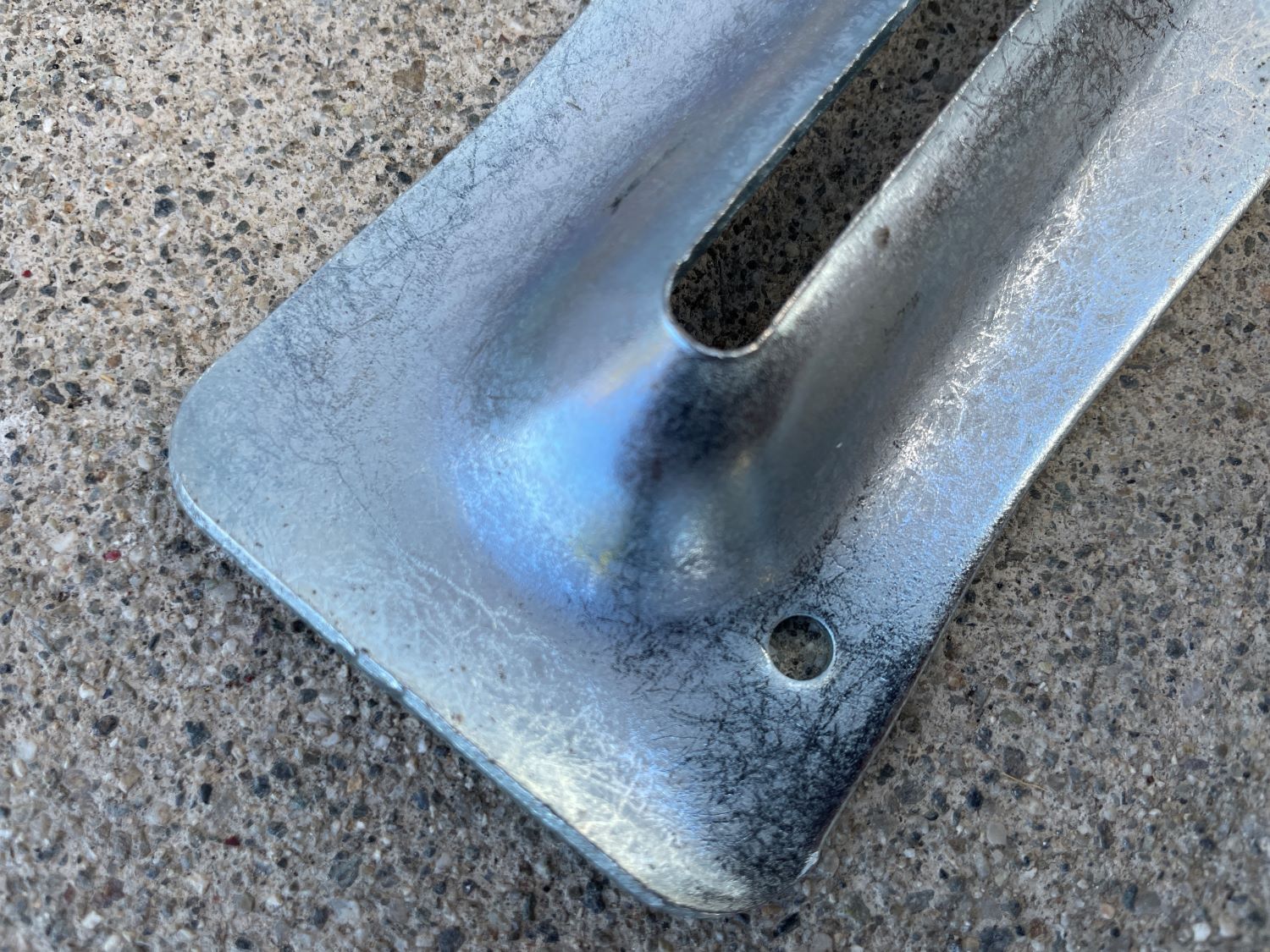 Sandbaggy Galvanized Steel Snap Tie Wedges (2 ⅜" x 6 ⅛") for Concrete Formwork