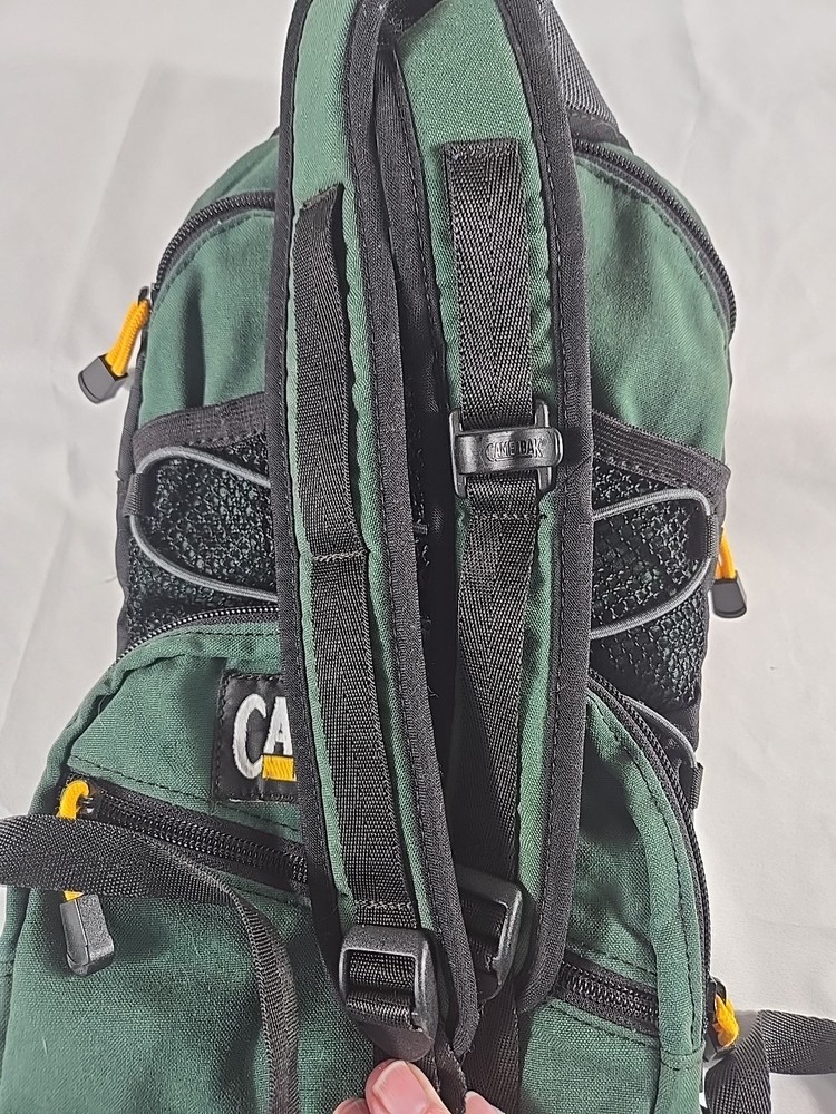Camelbak M.U.L.E Hydration Hiking Biking Backpack Green/Black/Gray With Bladder