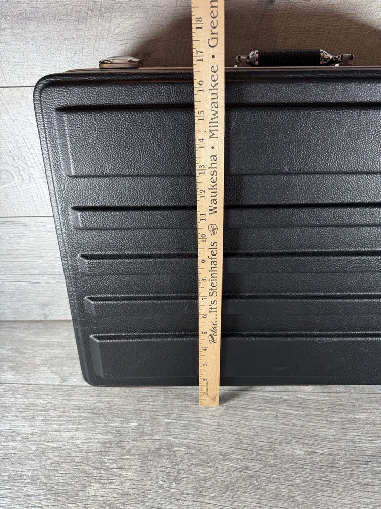 21” Heavy Duty Platt Travel Case With Inserts