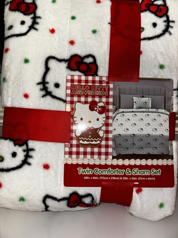 Hello Kitty Christmas Comforter/Sham/Pillow Set NWT
