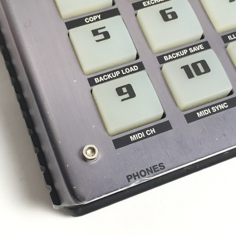 Roland SP-404SX Compact Linear Wave Sampler Main unit only