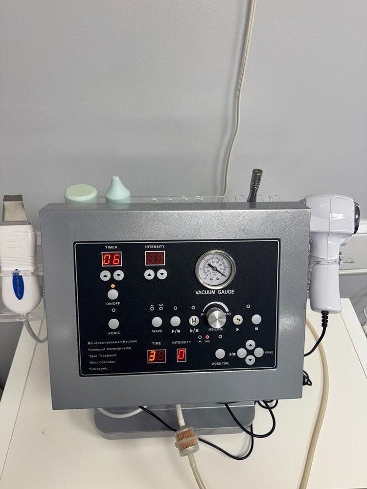 Microdermabrasion Machine Excellent Working Condition