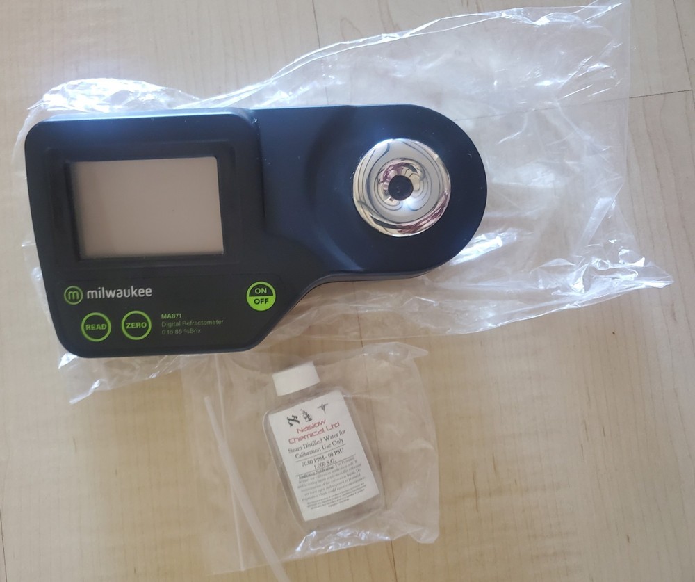 Milwaukee Digital Brix MA871 Refractometer