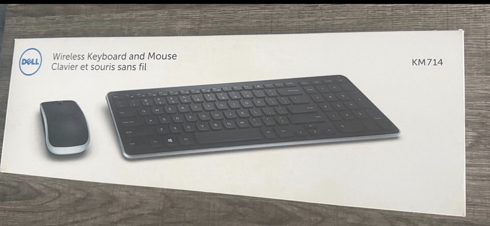 Dell KM714 Wireless QWERTY Keyboard & Mouse Bundle Black