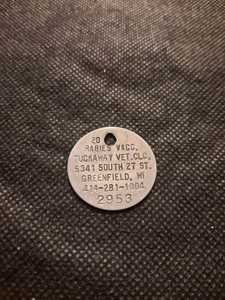 2003 GREENFIELD WI DOG TAG! e7023DDC