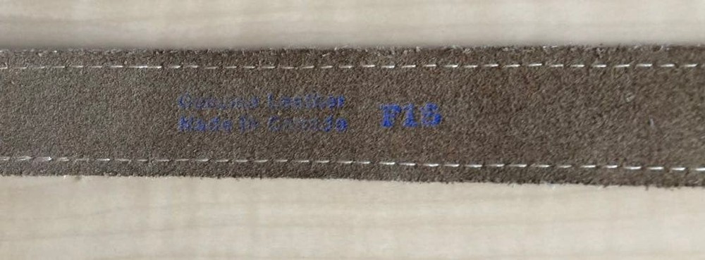 Fender Guitar Strap Vintage Style Adjustable Accessory Comfort leather E936