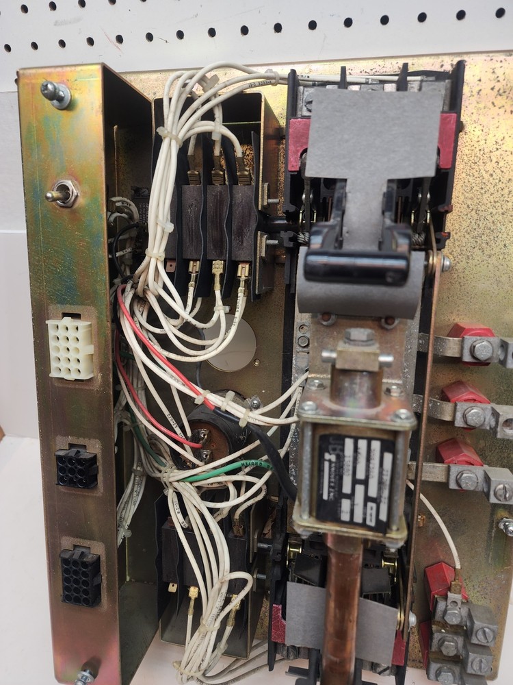 Onan 306-2240 Automatic Transfer Switch Gear W/Linear Motor 100A 600V 3PH