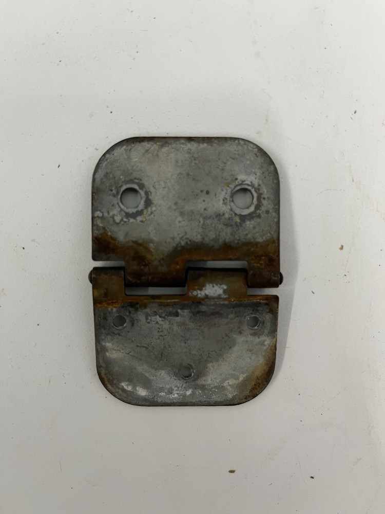 1946 46 Cessna 140 120 Door Hinge