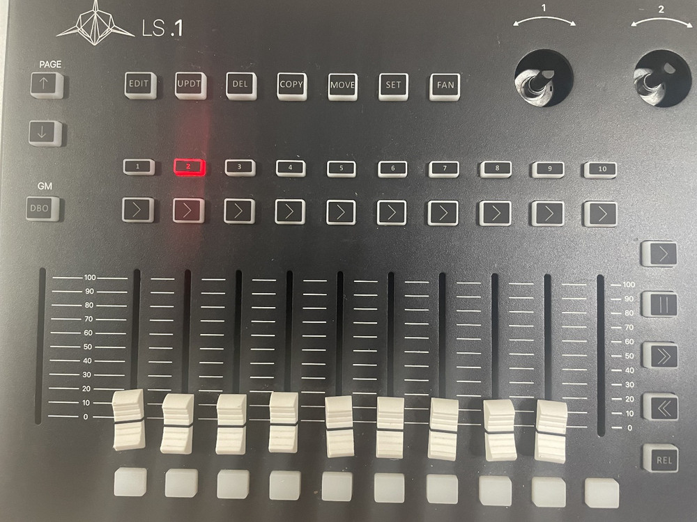 AS-IS LightShark LS-1 Lighting Controller 8-Universe Lighting Console
