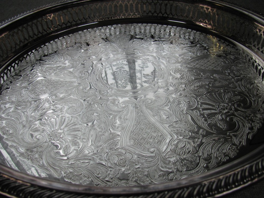 Vtg WM ROGERS Silverplate Etched 12 1/4" Platter Tray & Crystal Platter Insert