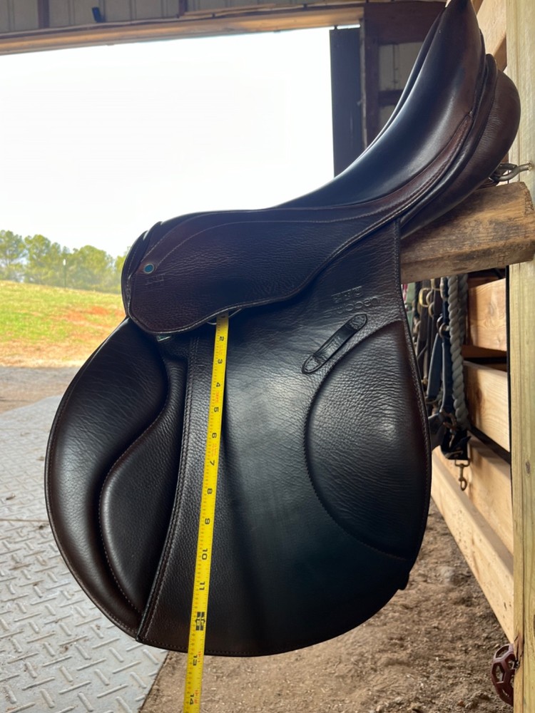 Stübben Genesis Split Tree English Jumping Saddle