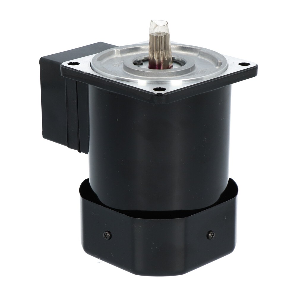 Oriental Motor E0957-354 Induction Motor New NFP