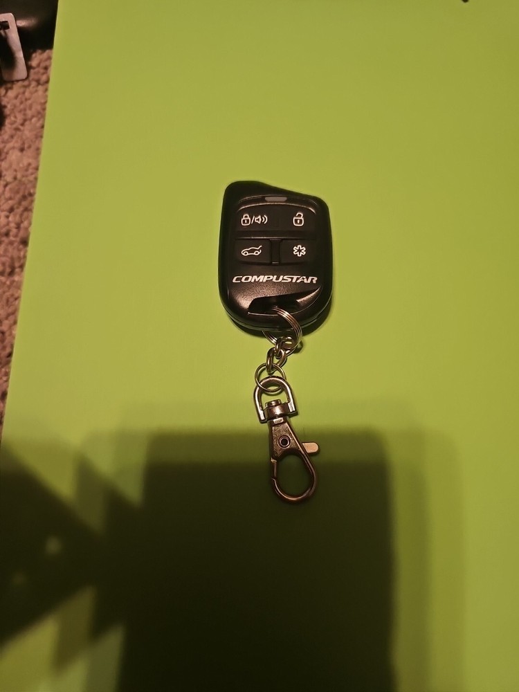 Compustar 700R Replacement Remote for CS600, CS800 Starter Systems  4b 1-Way