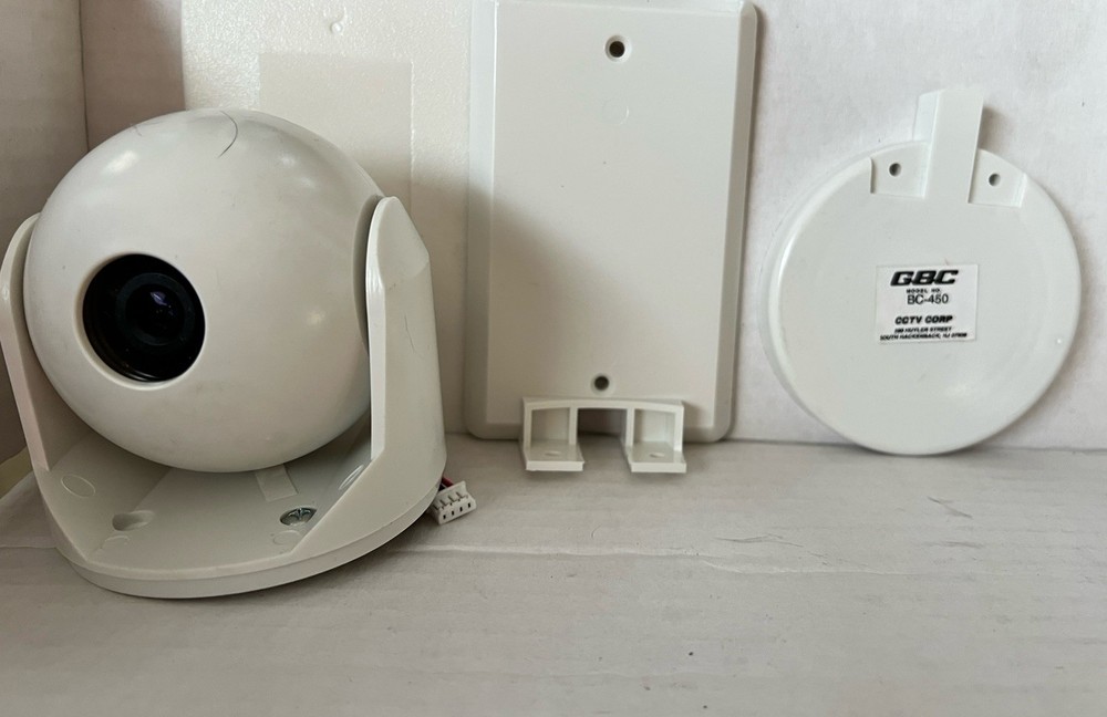 CBC BC-450 CCTV Color Dome Camera w/ Mount Bracket Open Box