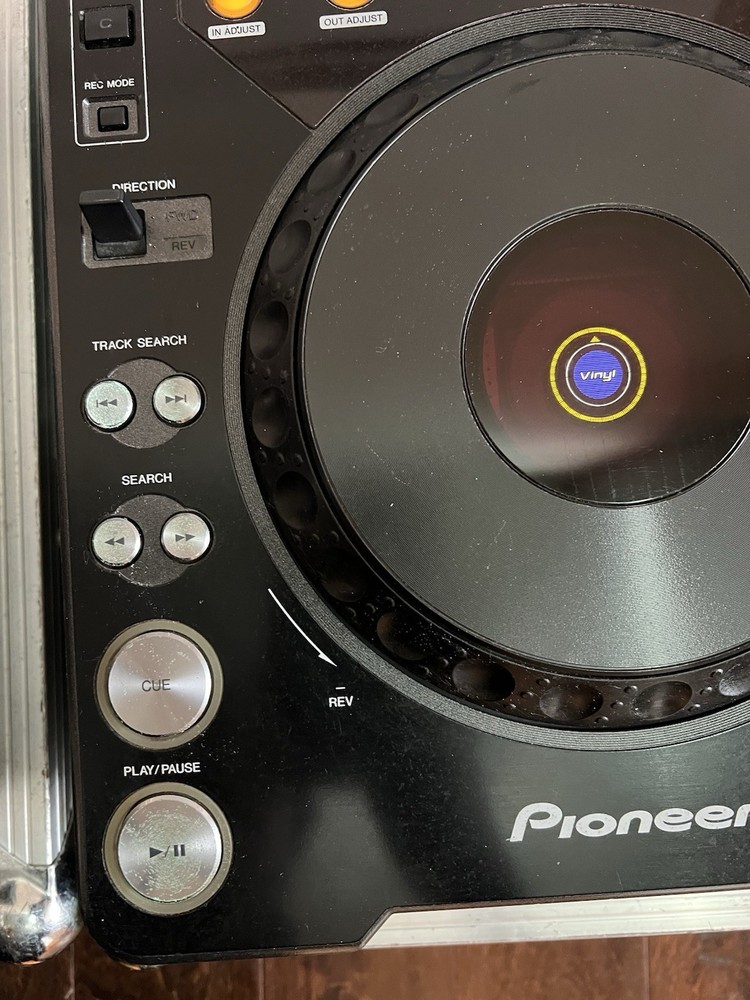 Pioneer CDJ-1000 Pair w/ Road Ready Flight Cases – Tested & Working