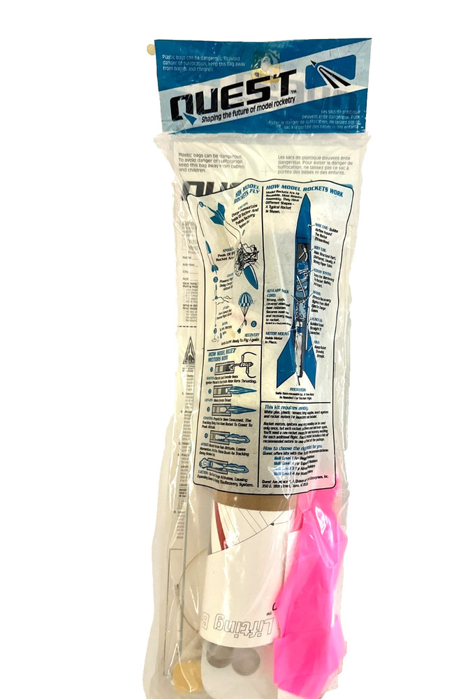 Quest HL-20 Lifting Body Flying Model Rocket Kit - sealed #2008