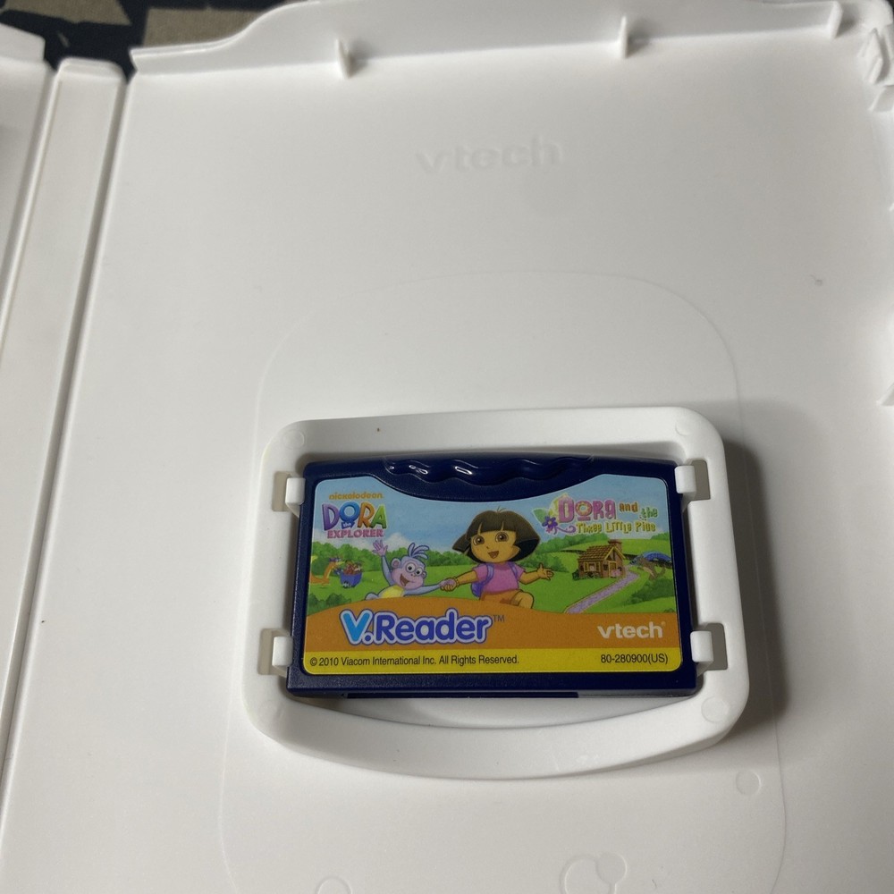 VReader Dora The Explorer & The 3 Little Pigs E-Reading Cartridge