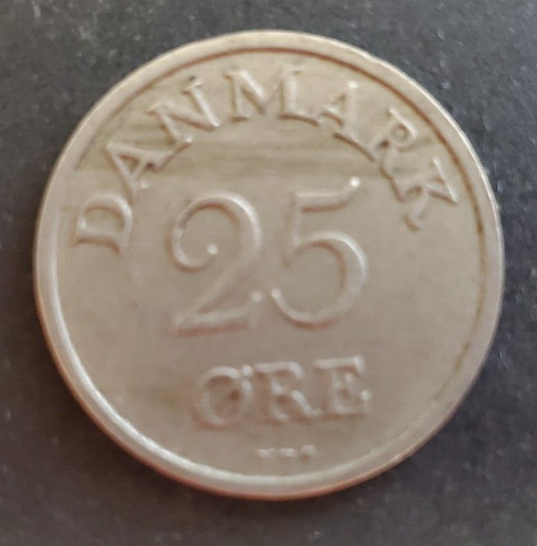 Denmark 1949 25 Ore coin