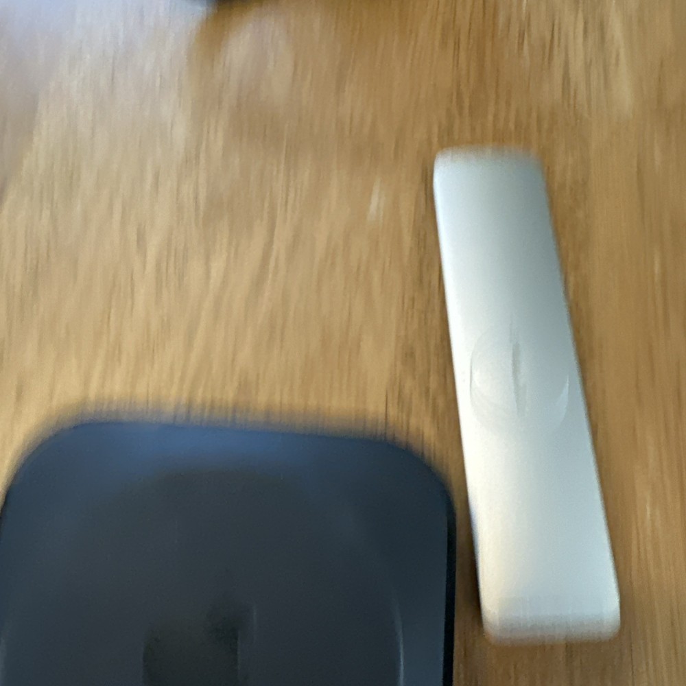 Apple TV A1469 3rd Generation 8GB HD Streamer 1080p