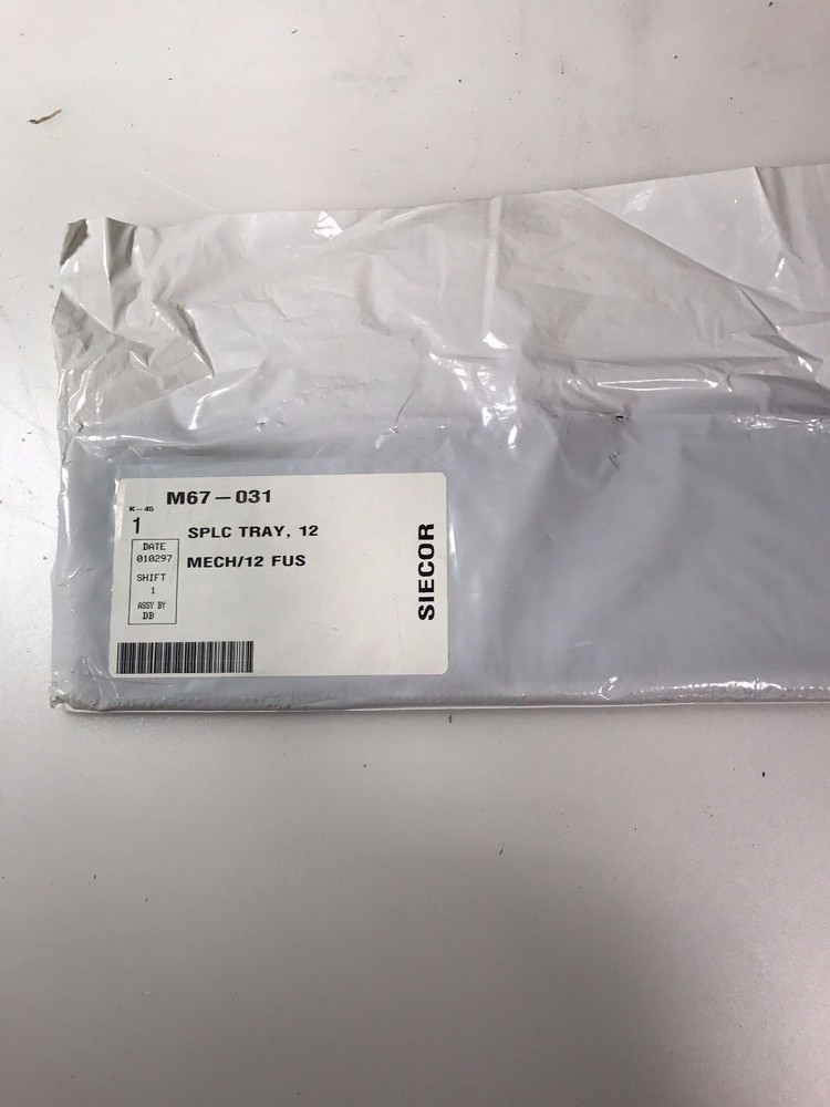 Fiber Splice Tray M67-031 Siecor (12 count splice tray)