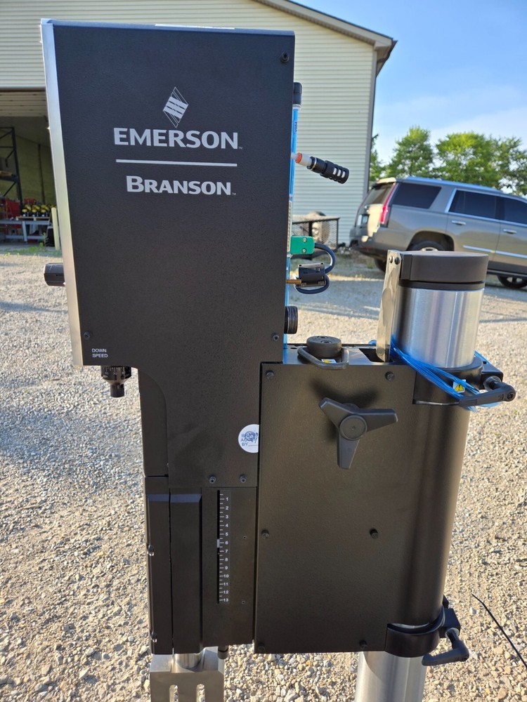 Emerson / Branson Ultrasonic Welding System Controller Model 2000xdt