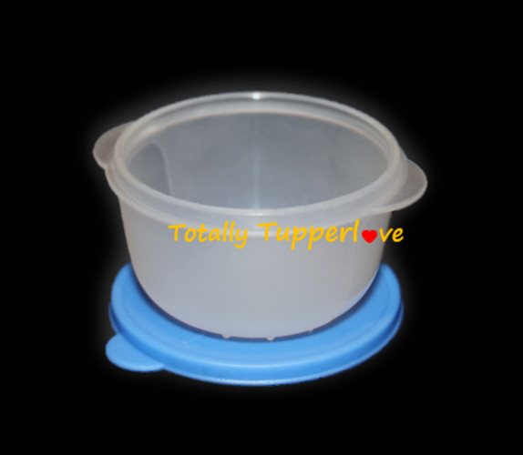 Tupperware Crystalwave Round Mini Cooking Dollhouse Tiny Treasures Gadget Blue