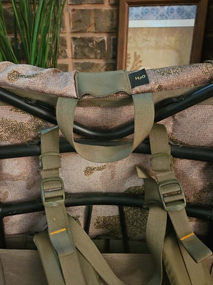 Cabelas Alaskan Camouflage H20 External Frame & Backpack Great Condition