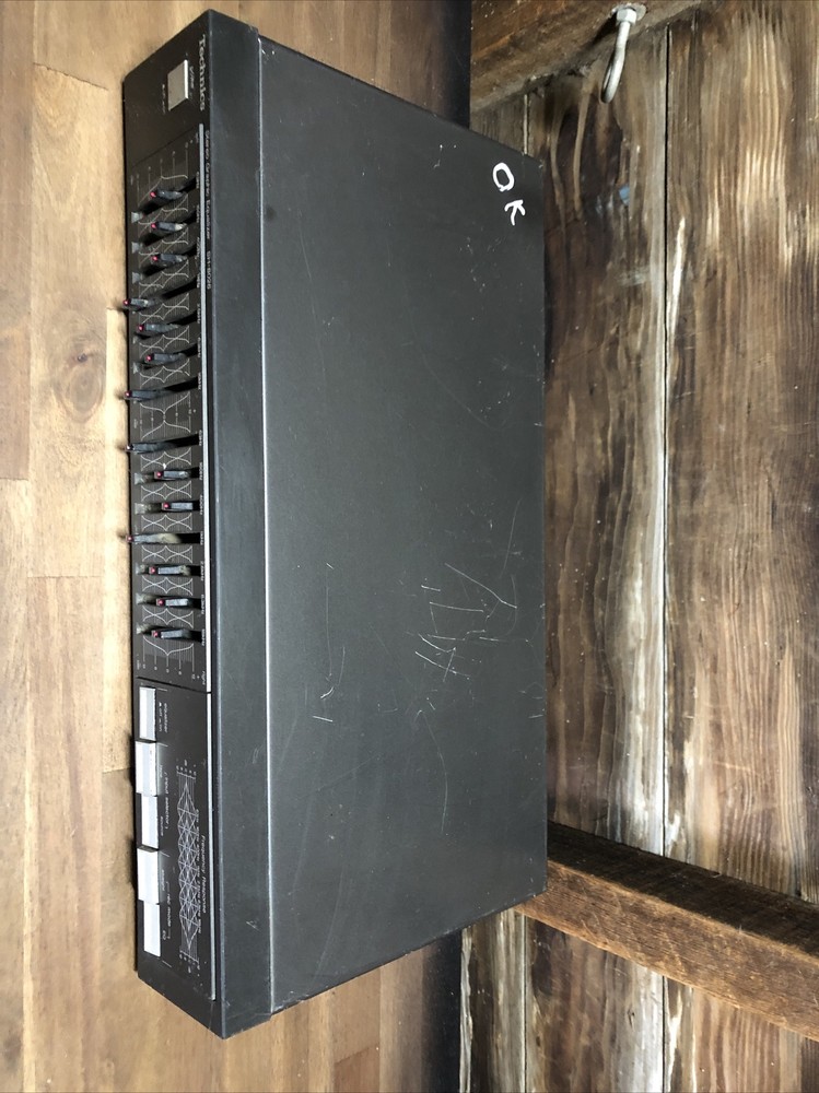 Vintage TECHNICS SH-8026 Stereo Graphic Equalizer