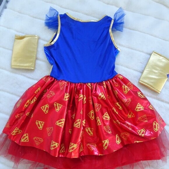 Super Girl Costume Kids Halloween Dress-up Complete Outfit