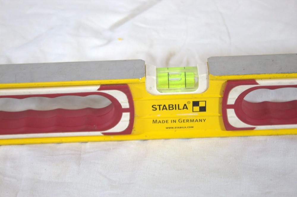 Stabila 37424 Type 196-2 24" Builders Level High Strength Frame Accuracy Level