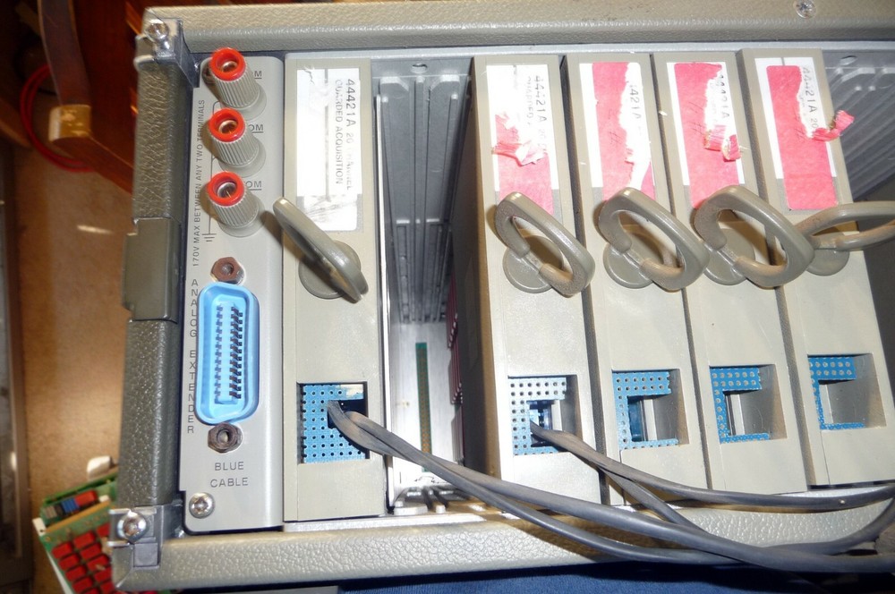AGILENT HP 3498A EXPANDER data acquisition / control unit with cables