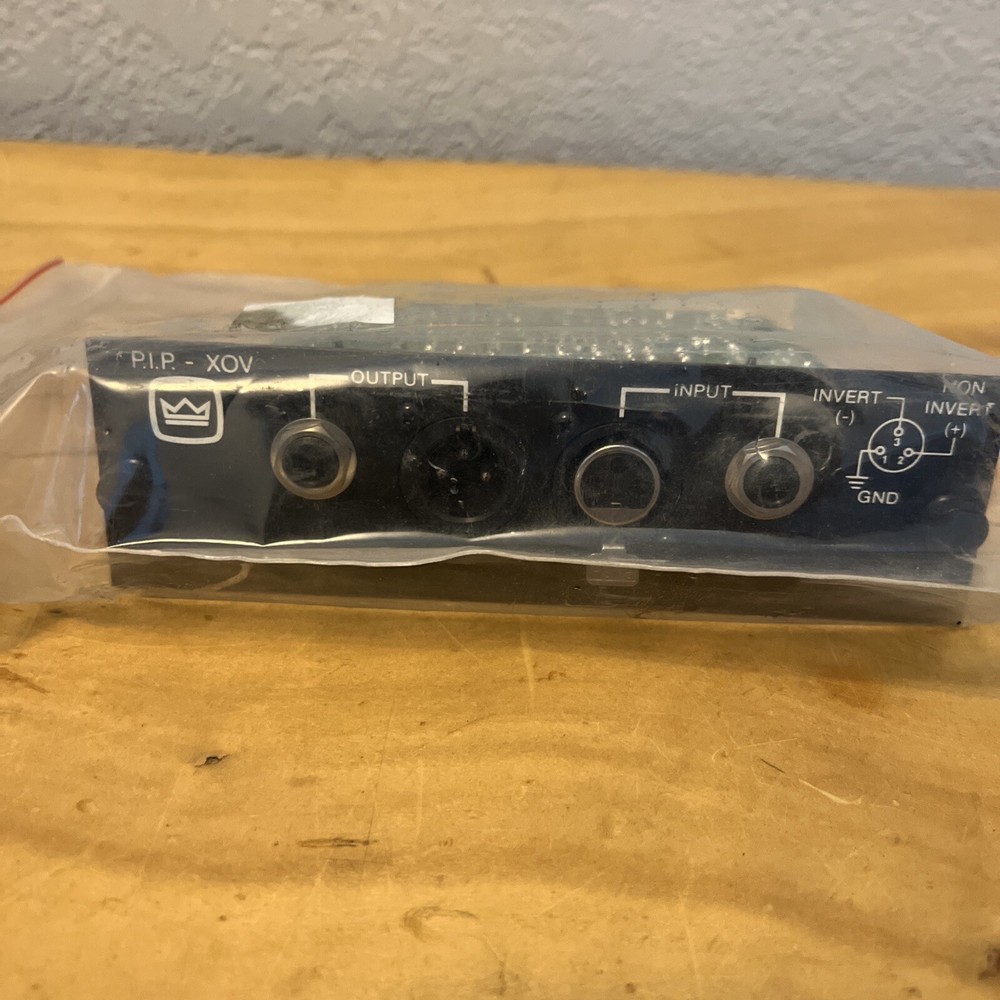 Crown P.I.P.-XOV Programmable Input Processor Crossover NOS