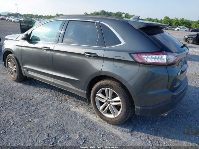 EDGE 2018 Glove Box 4725743