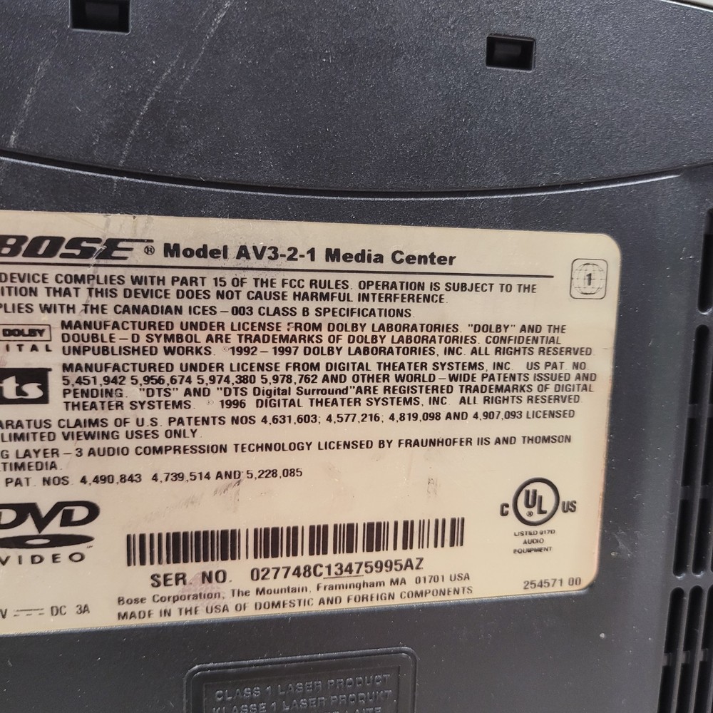 BOSE AV3-2-1 CD DVD Media Center Powered Speaker System + Remote Tested Working