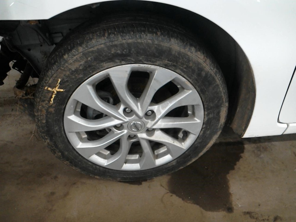 Driver Left Front Spindle/Knuckle Fits 11-25 LEAF 104953009