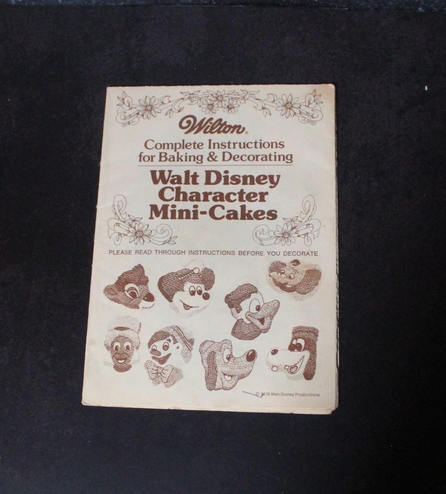 Wilton Disney Mickey Mouse Dumbo Cake Pans