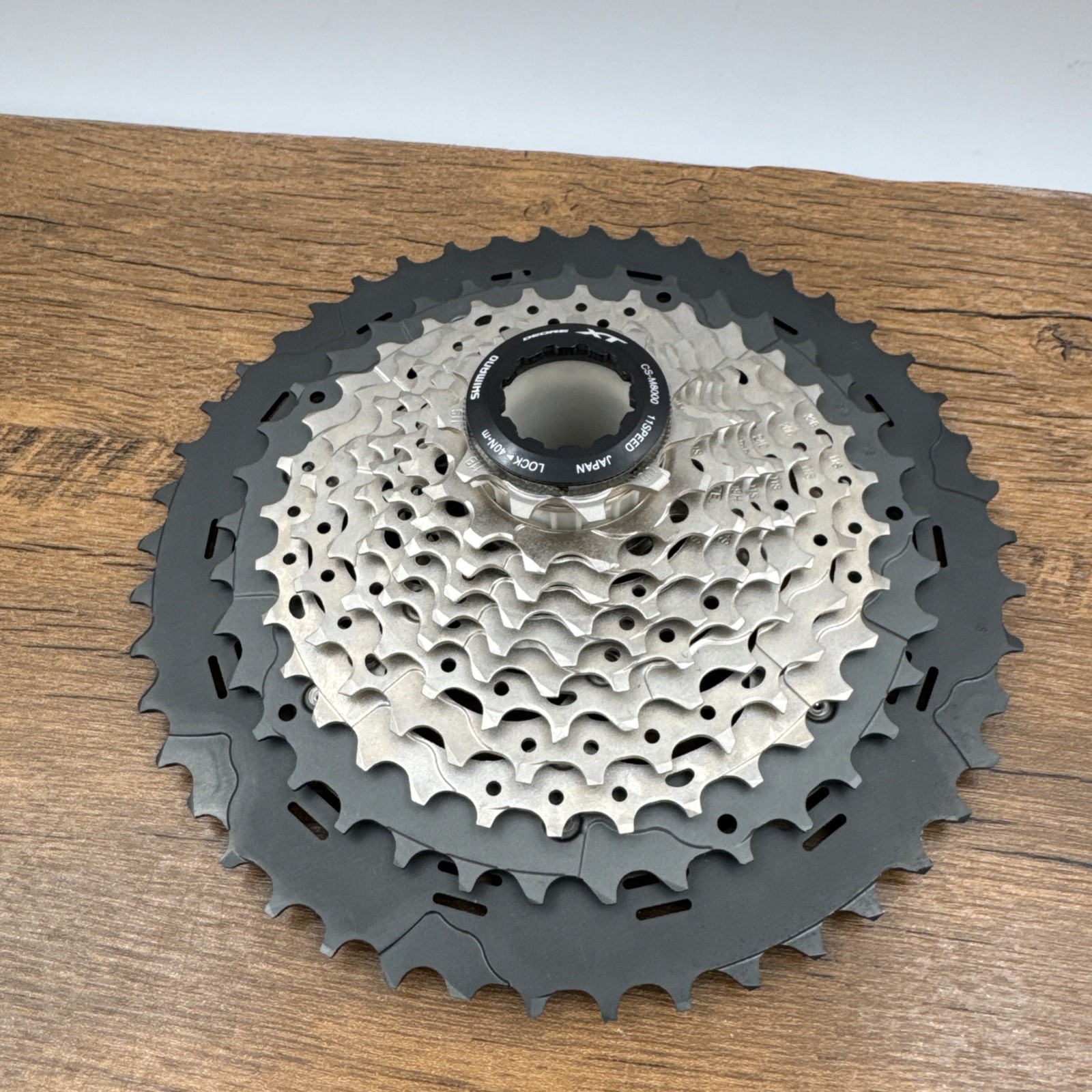 SHIMANO Deore XT CS-M8000 11-speed 11-46T MTB Bike Cassette NEW